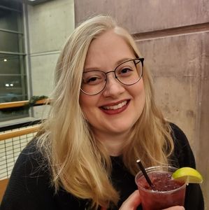 Meet your Posher, Lacey